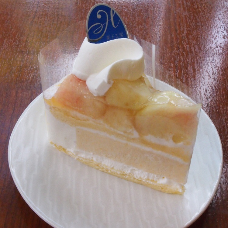 桃のトルテ